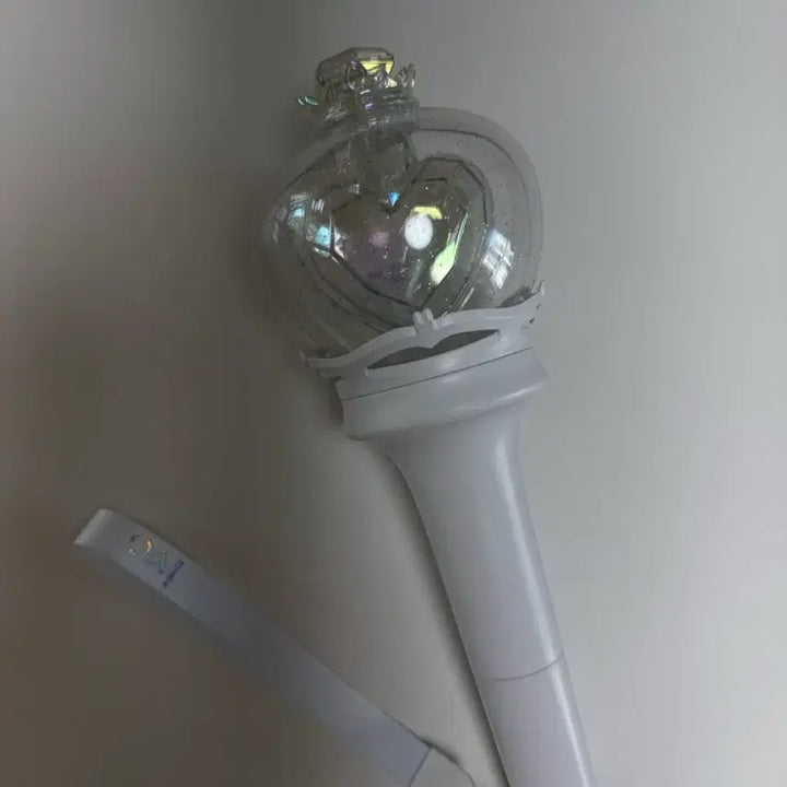 [SOLD OUT] 아이브 응원봉 버전 2 뾰롱이 판매해요!