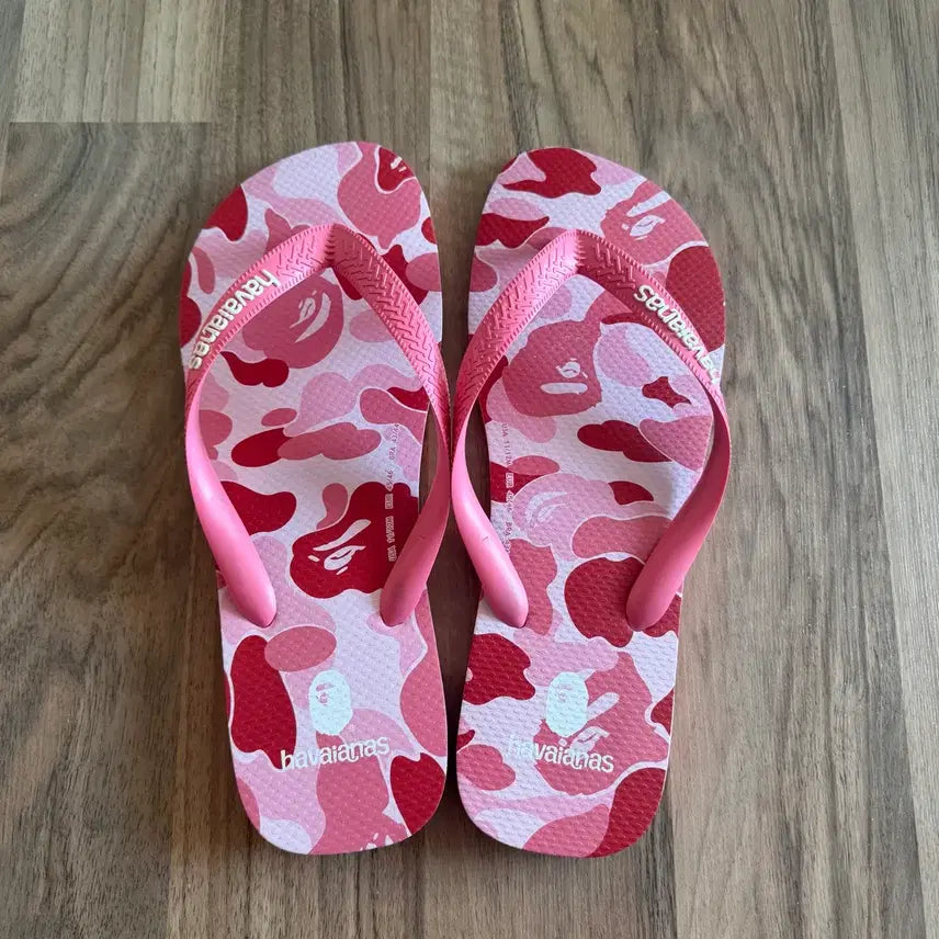 [BUNJANG] BAPE x Havaianas Pink Camo Flip-Flops / 베이프 X 하바이아나스 플립플랍 핑크카모
