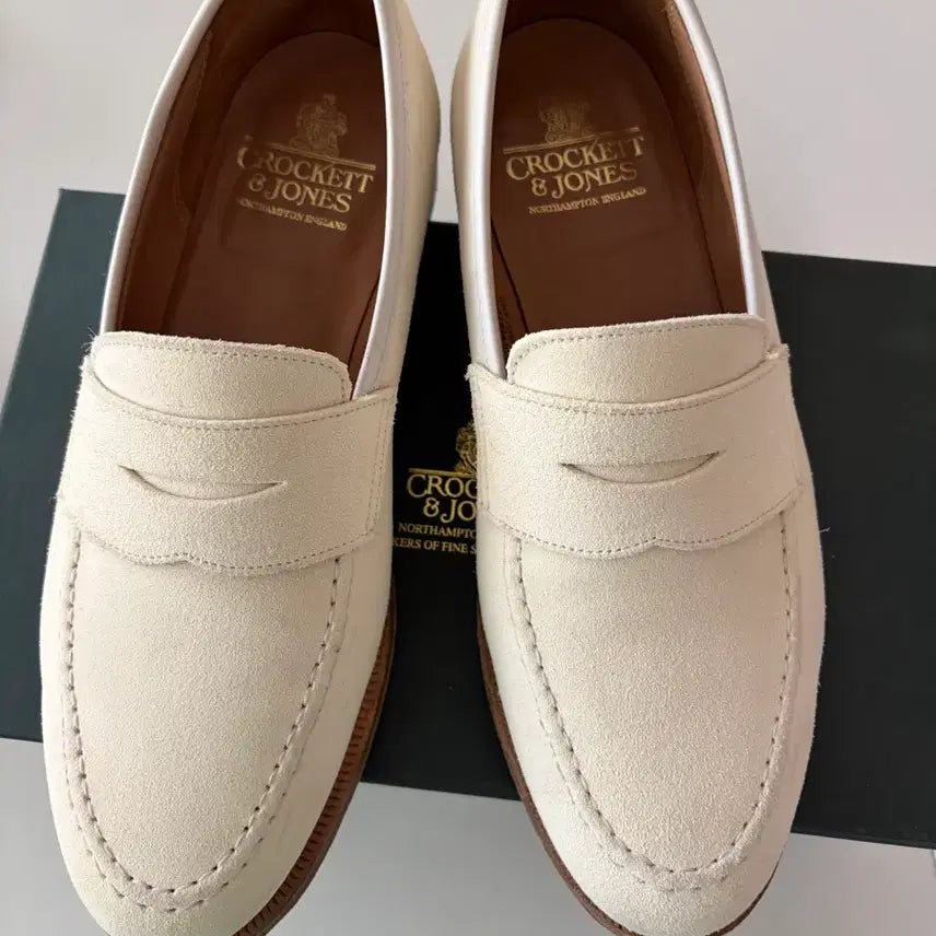 [BUNJANG] Crockett &amp; Jones Boston White Buckskin Shoes 9E / 크로켓앤존스 보스턴 화이트벅스 9E
