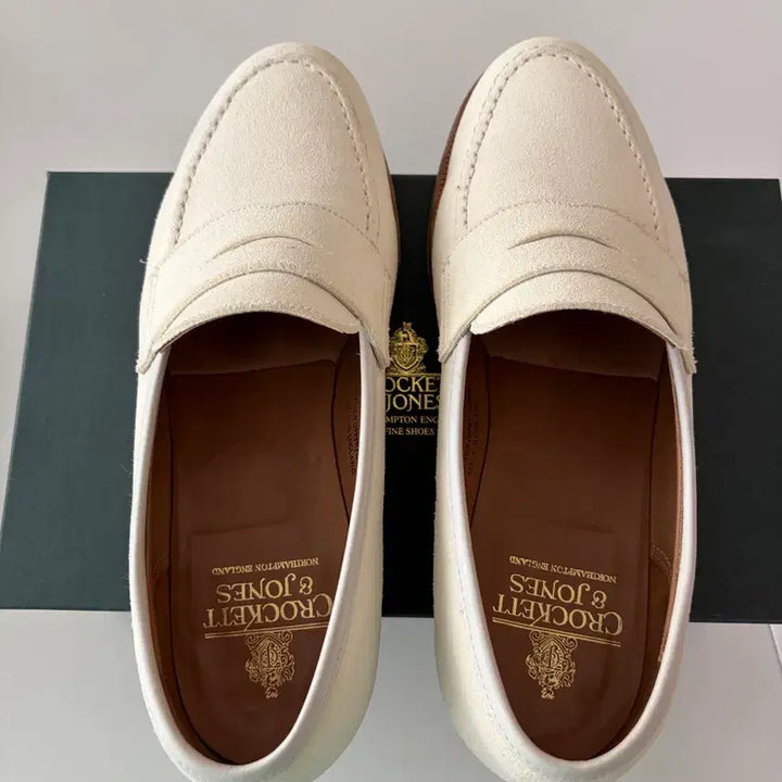 [BUNJANG] Crockett &amp; Jones Boston White Buckskin Shoes 9E / 크로켓앤존스 보스턴 화이트벅스 9E