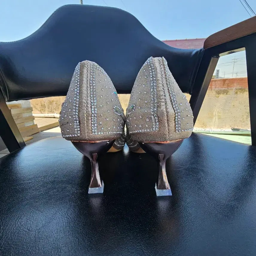 [BUNJANG] Rhinestone Embellished Pumps Heels Shoes / 라인스톤 장식 펌프스 힐 슈즈 250(새상품)