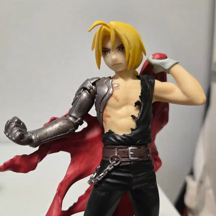 [BUNJANG] FuRyu Fullmetal Alchemist Edward Elric Figure (Unsealed) / 프류사 강철의 연금술사 에드워드 엘릭 피규어(노박스)