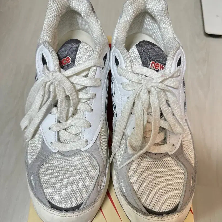 [BUNJANG] New Balance 990v3 Sea Salt Sneakers / 뉴발란스 990v3 씨솔트
