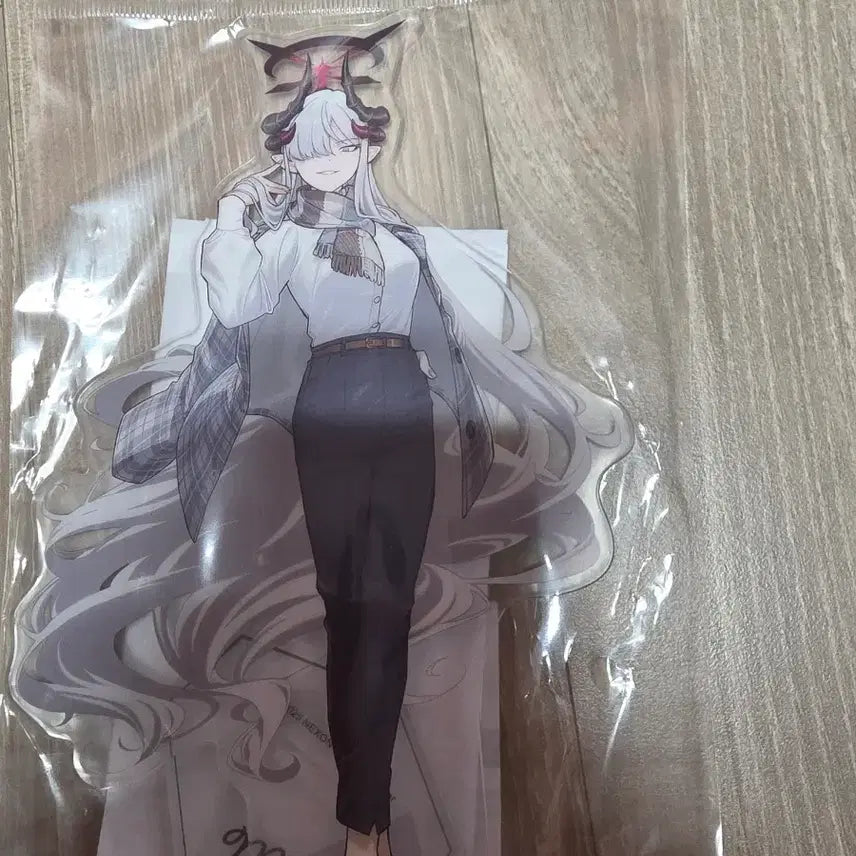 [BUNJANG] Blue Archive Makoto Acrylic Stand / 블루 아카이브 마코토 아크릴 스탠드