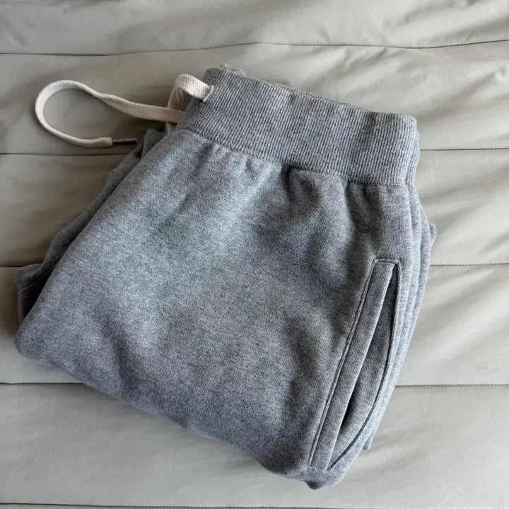 [BUNJANG] Zero Sweatpants - Size M / 제로 스웻팬츠 m 사이즈 판매합니다.
