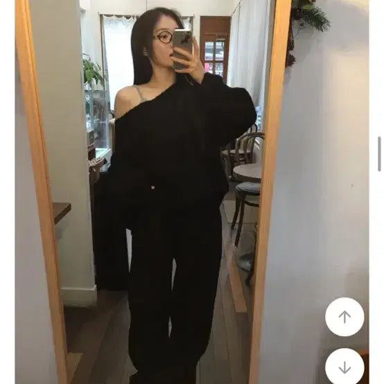 [BUNJANG] Deabine Ref Wool V-Neck Two-Way Knit Black / 데이빈 레프 울 브이넥 투웨이 니트 블랙