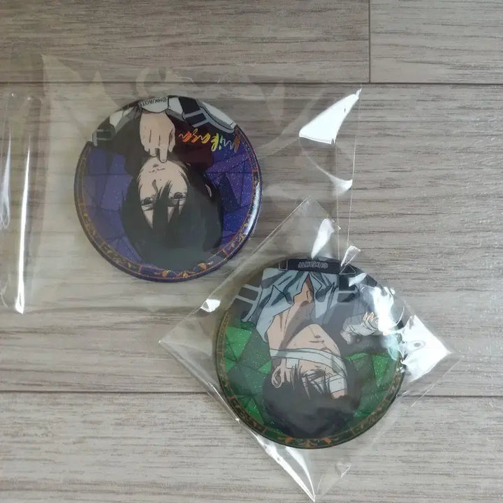 [BUNJANG] Attack on Titan Levi Mikasa Can Badge Bundle Set / 진격의 거인 진격거 리바이 미카사 캔뱃지 일괄