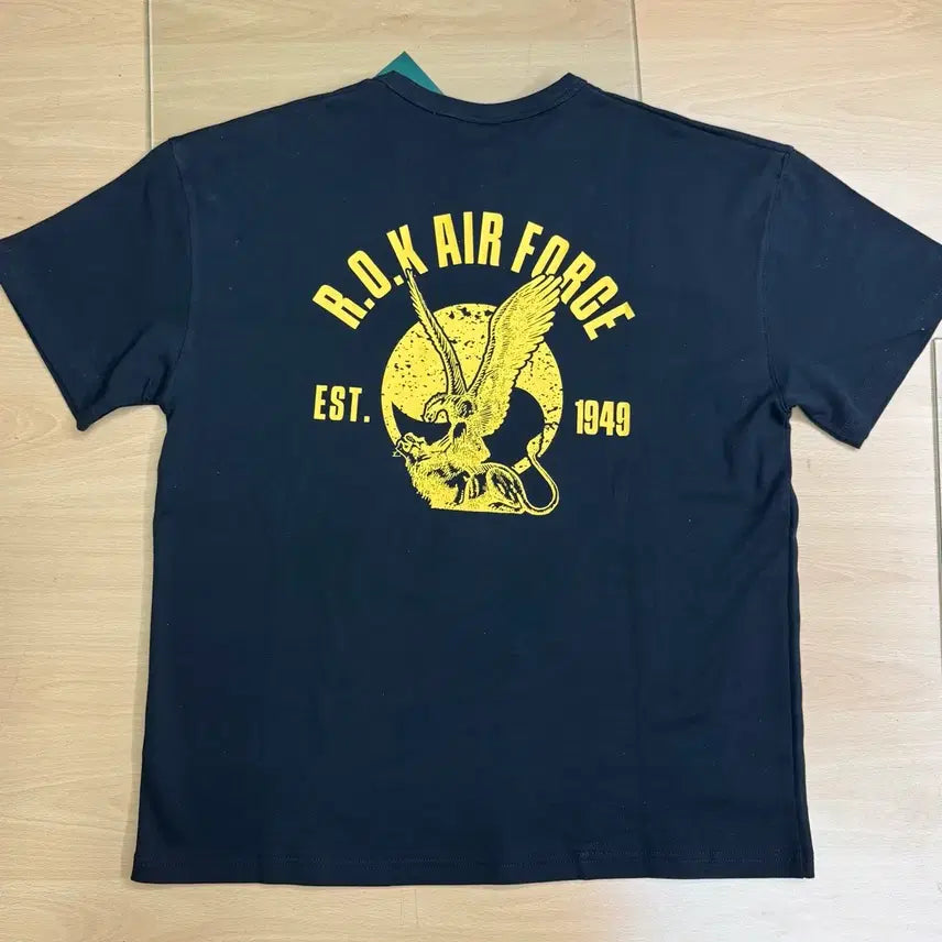 [BUNJANG] Hdex Air Force Collaboration Short Sleeve T-Shirt / Hdex 공군 콜라보 반팔(새제품)