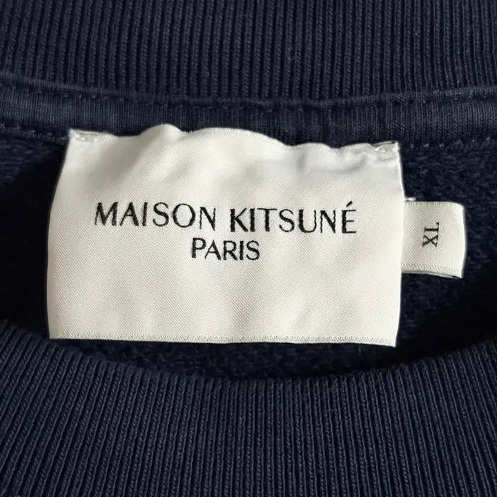 [BUNJANG] Maison Kitsuné Navy Sweatshirt XL / (백화점판, 새상품급) 메종키츠네 맨투맨 네이비