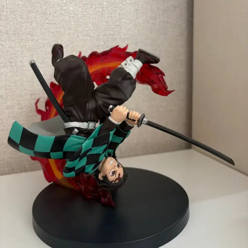 [BUNJANG] Demon Slayer Kamado Tanjiro Vibration Figure / 박스0) 귀칼 카마도 탄지로 바이브레이션 피규어 귀멸의 칼날