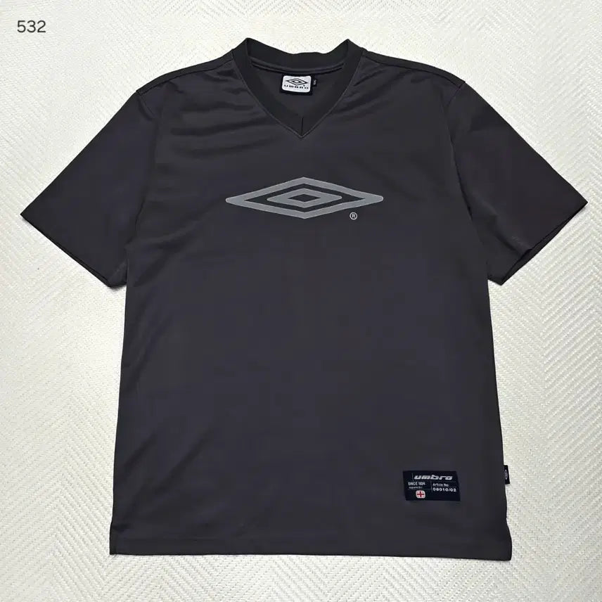 [BUNJANG] Umbro Old School Functional Half-Sleeve T-Shirt (Size 105) / 엄브로 남성 올드스쿨  기능성 반팔티 105