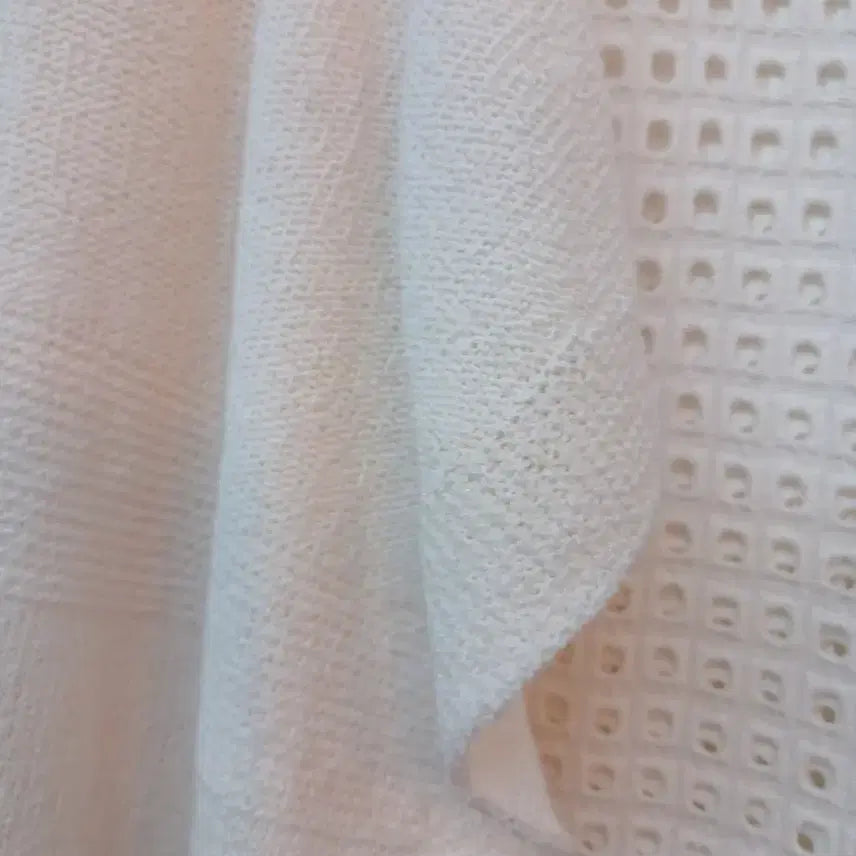 [BUNJANG] Ivory V-Neck Short-Sleeve Knit (Size 77) / M12 브이넥 반팔 니트 아이보리 77