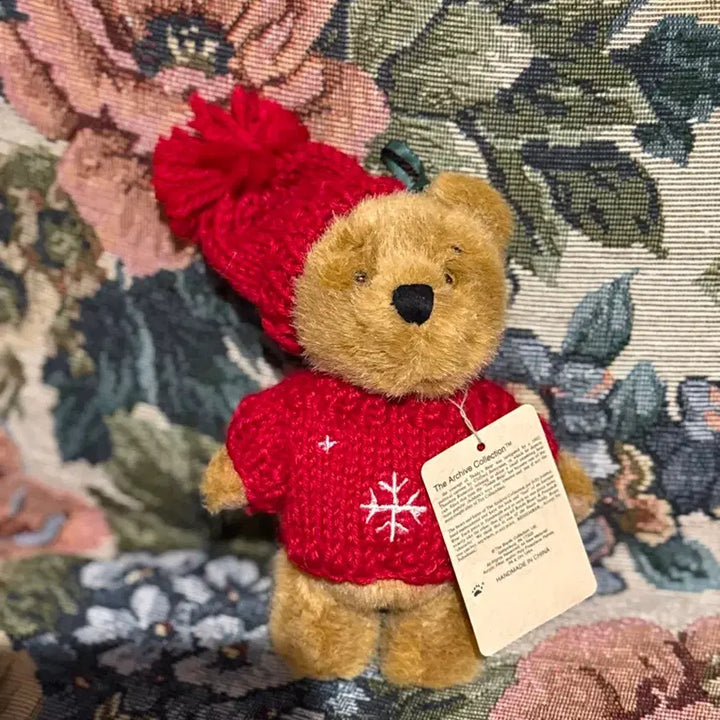 [BUNJANG] Disney Boyds Bear Red Knit Hat and Sweater Set / 디즈니 보이즈베어 곰돌이 인형 빨간 니트 모자 세트