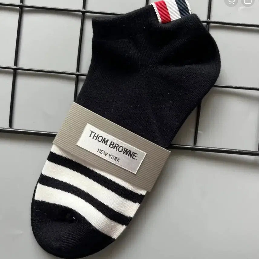 [BUNJANG] Thom Browne 3-Pack Striped Ankle Socks Set / 톰브라운 스프라이트 발목양말3종세트