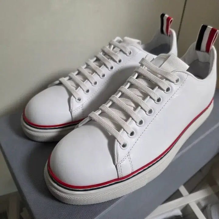 [BUNJANG] Thom Browne Calfskin Sneakers White / 톰브라운 카프스킨 스니커즈 화이트