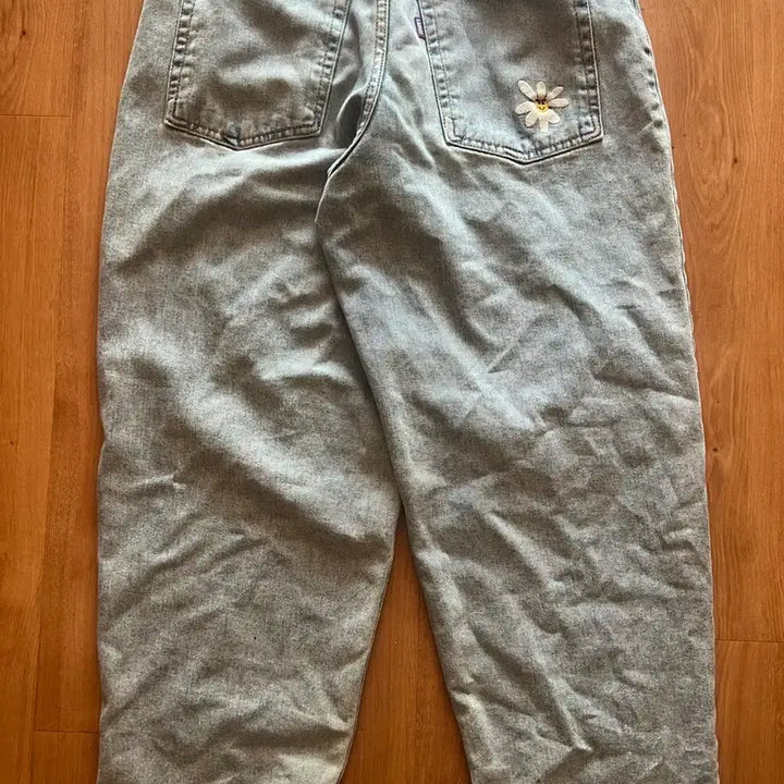 [BUNJANG] Labrosse Daisy Jeans Light Blue M / 라브로스 데이지진 연청 m