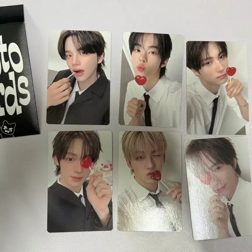 [SOLD OUT] 투어스 로미오캣 포토카드
