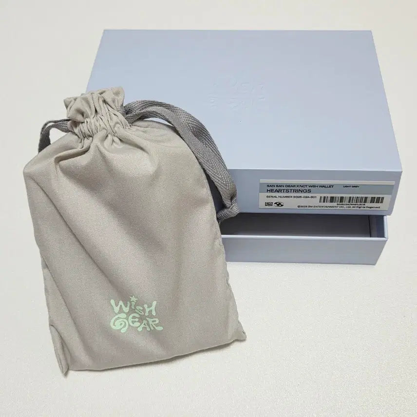 [BUNJANG] NCT WISH x Sansan Gear Wallet Collaboration Bundle Set (Light Gray) / 엔시티위시 산산기어 월렛 콜라보 지갑 위시 젤리 구성