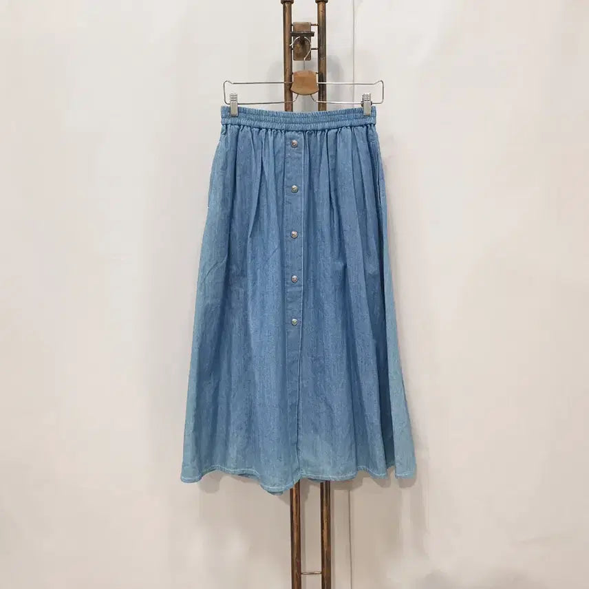 [BUNJANG] G-Cut Button Detail Denim Long Skirt Size 55 / (kk69628)지컷 버튼 디테일 데님 롱 스커트 55