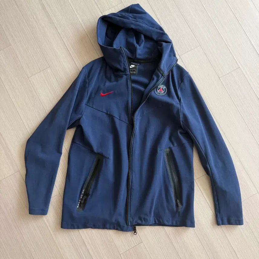 [BUNJANG] Nike Paris Saint-Germain Tech Fleece Top &amp; Bottom Set / 나이키 파리생제르망 테크플리스 상하의 세트