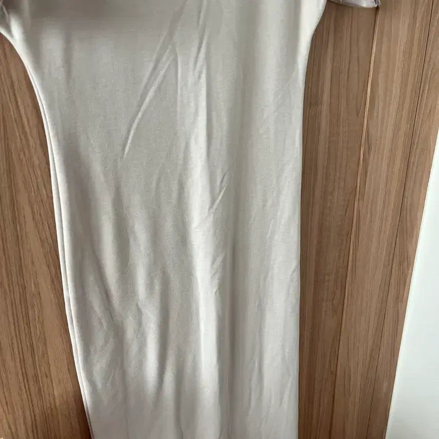 [BUNJANG] ENUE Self-Produced Dress / 엔뉴엘 자체제작 원피스