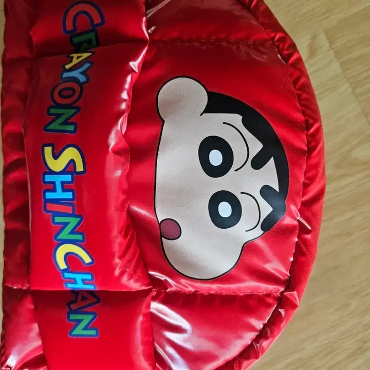 [BUNJANG] Crayon Shin-chan Red Padded Bag / 짱구 빨간색 패딩 가방