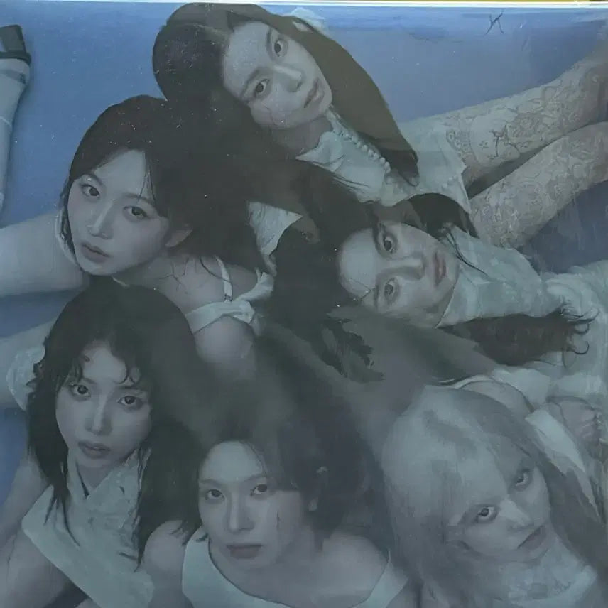[BUNJANG] NMIXX Blue Valentine Limited Edition LP (Sealed) / 엔믹스 블루발렌타인 lp 미개봉 새제품 팝니다