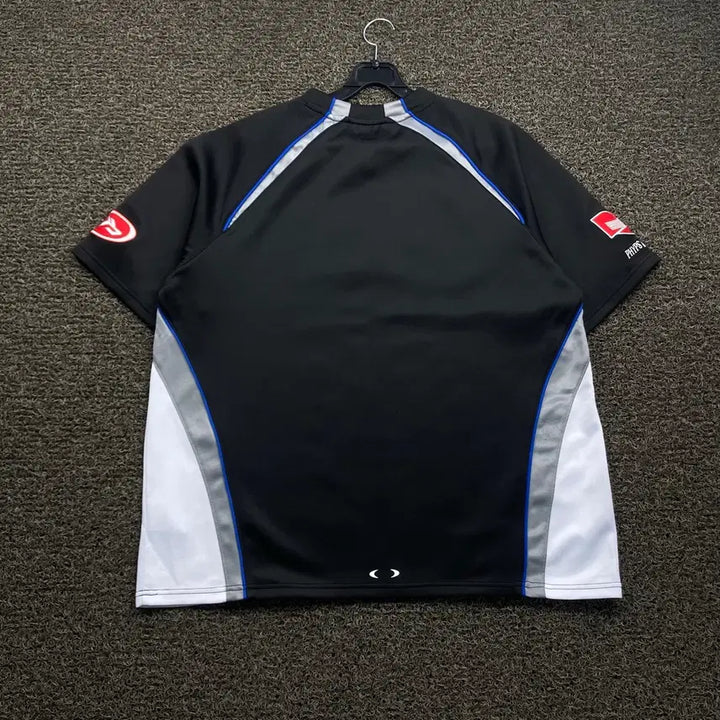 [BUNJANG] Physical Education Department Blockcore Short Sleeve T-Shirt / 피지컬에듀케이션 디파트먼트 블록코어 반팔 티셔츠