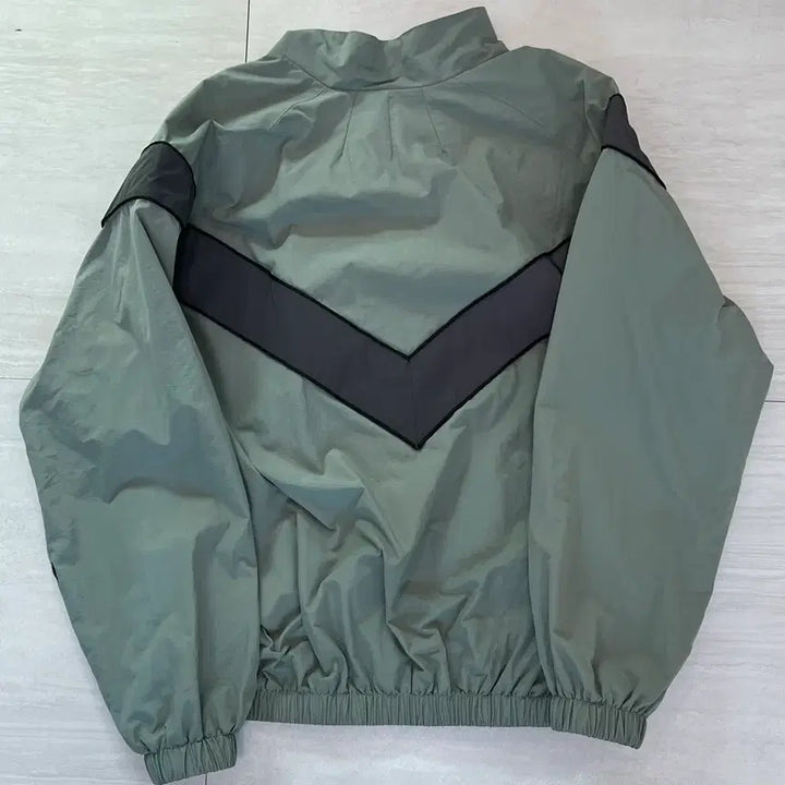 [BUNJANG] US Army Windbreaker Jacket / 미군 ARMY 바람막이