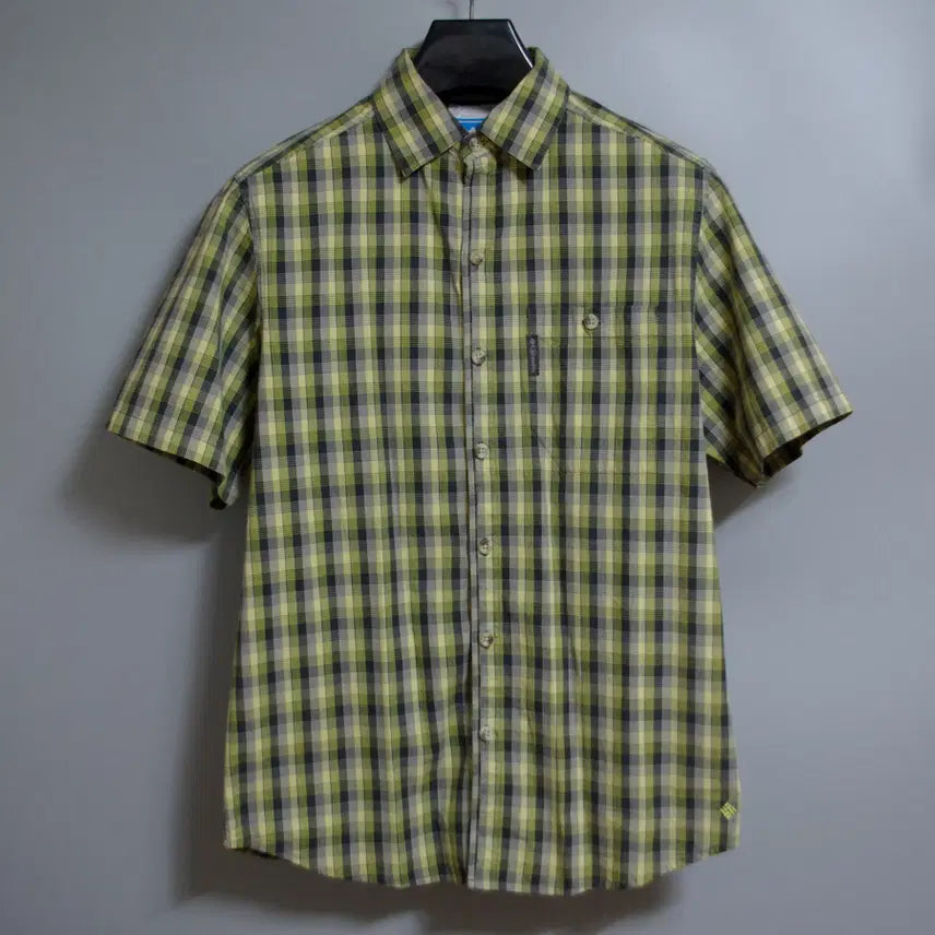 [BUNJANG] Columbia Check Short Sleeve Shirt Size S (95-100) / 컬럼비아 반소매 체크셔츠 95-100