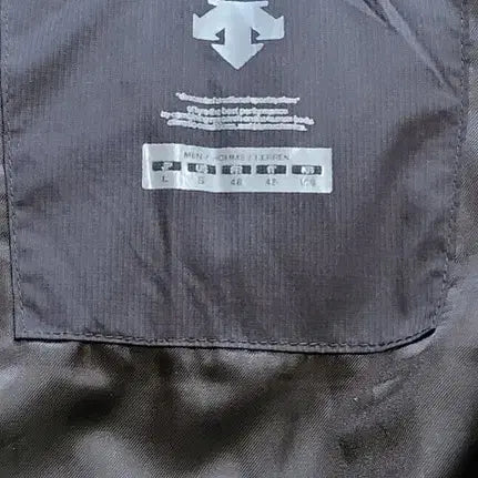 [BUNJANG] Descente Short Sleeve Jacket - Size L / 데상트 반팔 재킷, 사이즈 L