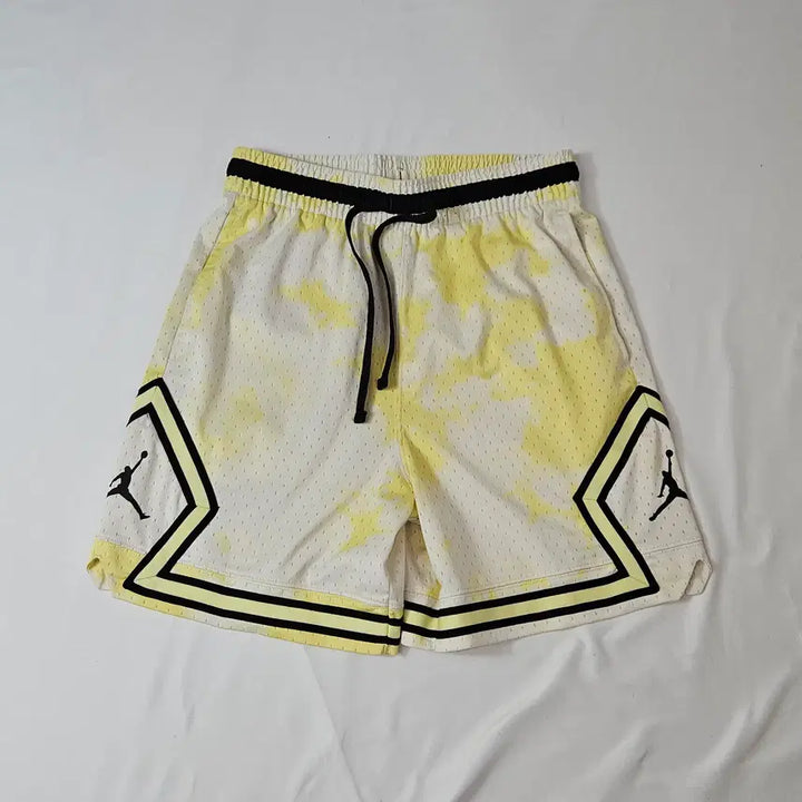 [BUNJANG] Nike Jordan Diamond Basketball Shorts L / 나이키 조던 농구 숏팬츠 다이아몬드 기능성 반바지 L (거의 새상품)
