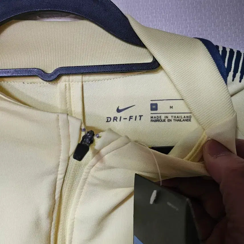 [SOLD OUT] 나이키 클럽 아메리카 드라이핏 드릴탑