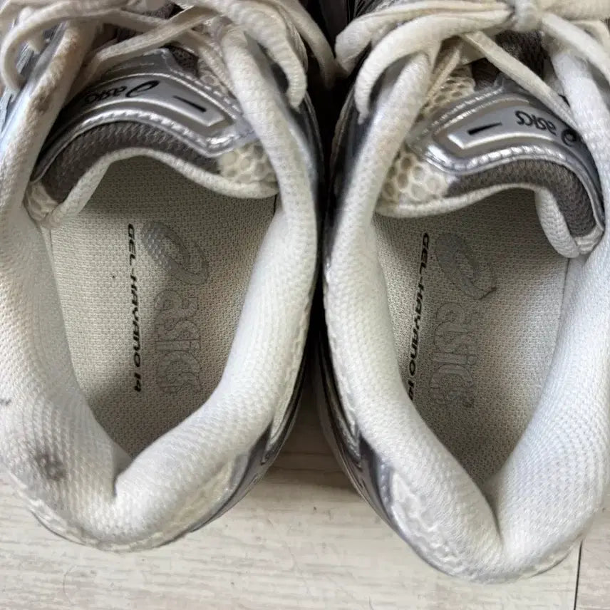 [BUNJANG] Asics Gel-Kayano 14 Silver Metallic / 아식스 젤 카야노 14 - 245
