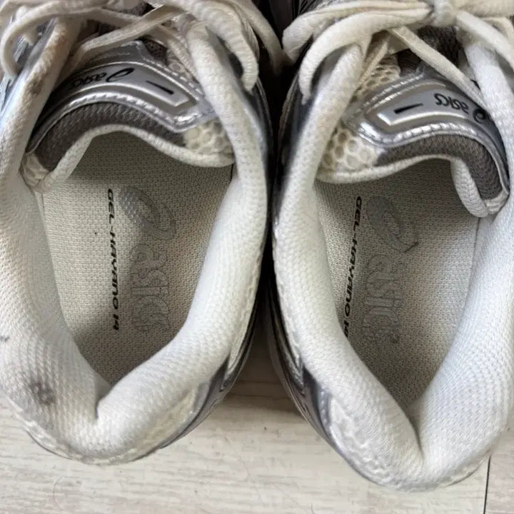 [BUNJANG] Asics Gel-Kayano 14 Silver Metallic / 아식스 젤 카야노 14 - 245