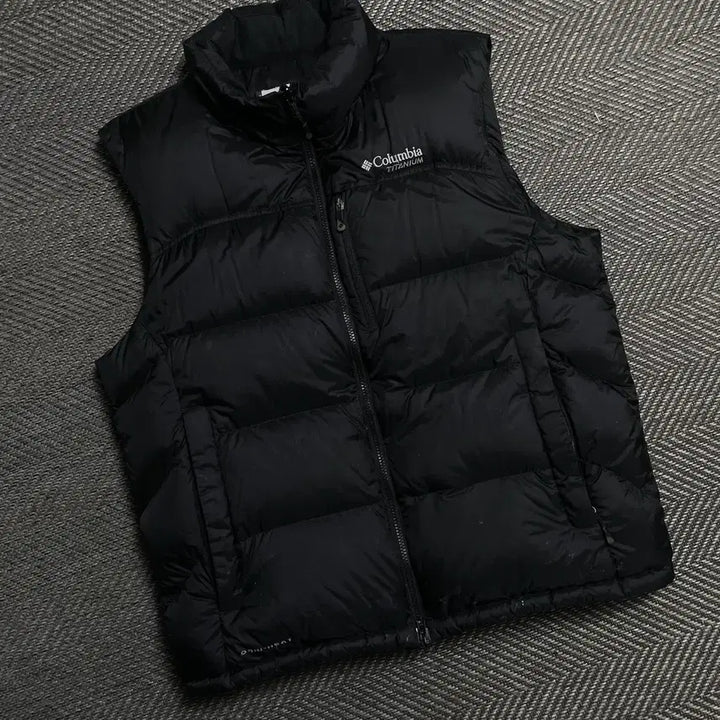 [BUNJANG] Columbia USA Titanium Two-Way Goose Down Vest Black XXL / 컬럼비아 USA 티타늄 투웨이 구스다운 베스트 블랙y 5418