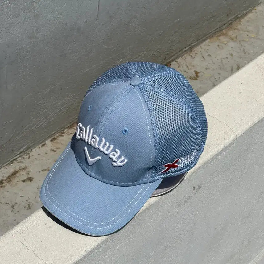 [BUNJANG] Callaway New Era Logo Golf Sky Blue Mesh Ball Cap Hat / [M-L] 캘러웨이 뉴에라 로고 골프 하늘색 메쉬 볼캡 모자