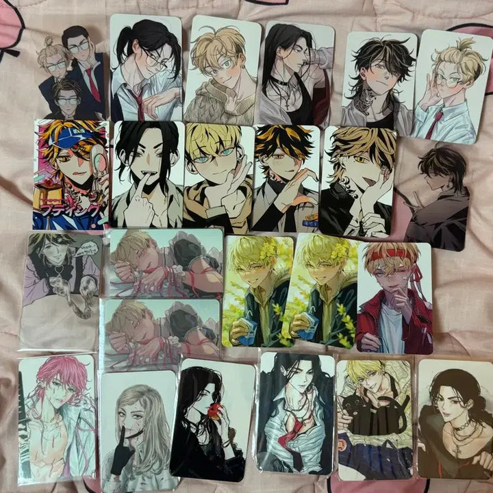 [BUNJANG] Tokyo Revengers Official &amp; Unofficial Photocard Set (approx. 100 cards) / 도리벤 공굿+비공굿 포토카드 약 100장 (김제로님, 실종님등등)