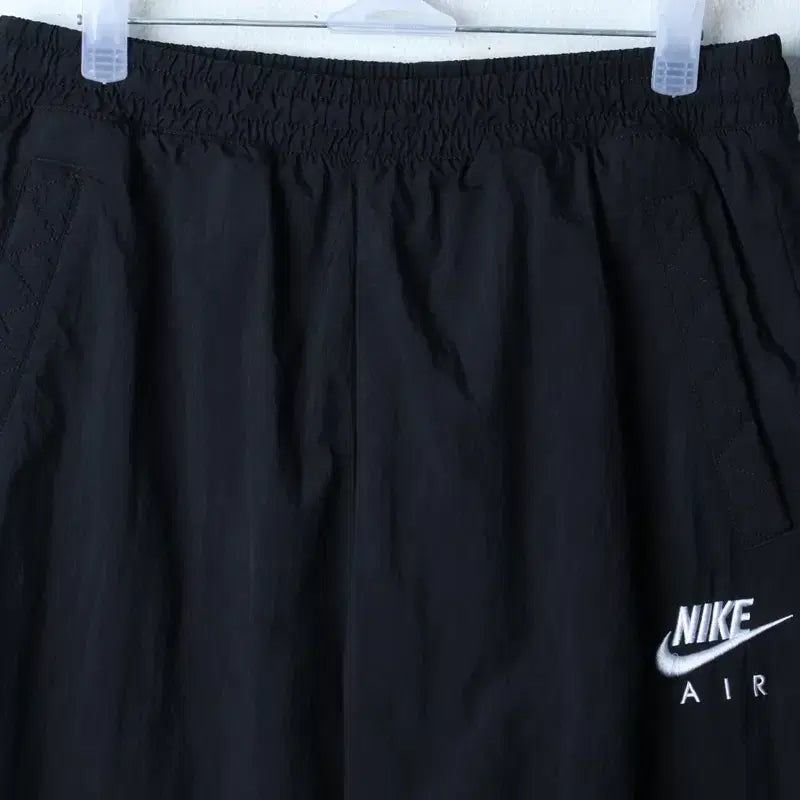[BUNJANG] Nike Air Woven Nylon Training Pants Black / W(M) 나이키 트레이닝복 바지 AIR 우븐 나일론 블랙-261B
