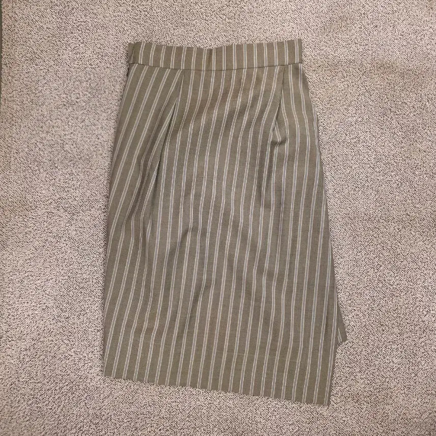 [BUNJANG] Vivienne Westwood Asymmetric Skirt / 비비안웨스트우드 언발란스 스커트