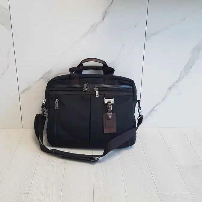 [BUNJANG] Tumi Authentic Casual Brief Bag / TUMI 투미 정품 캐주얼 브리프 백