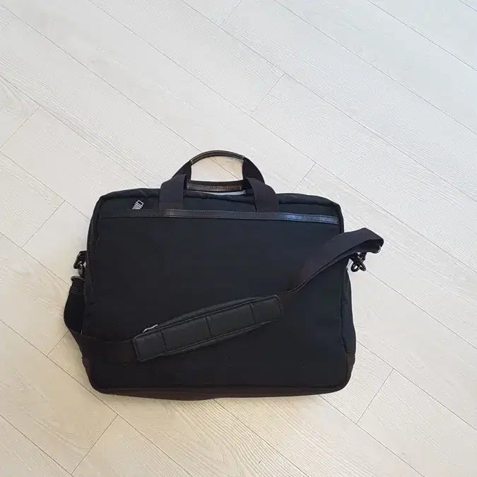[BUNJANG] Tumi Authentic Casual Brief Bag / TUMI 투미 정품 캐주얼 브리프 백