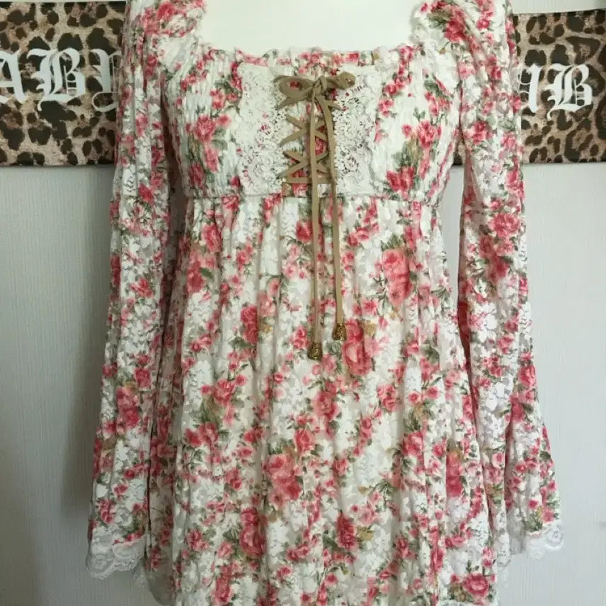 [BUNJANG] Pink Mix Himecaji Floral Top / 핑크믹스 히메카지깔 플로럴 탑 리즈리사깔