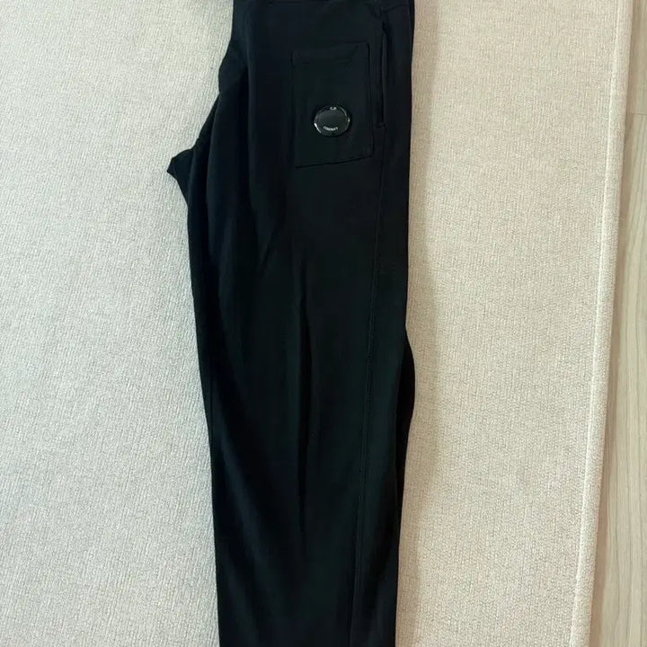 [BUNJANG] C.P. Company Lens Detail Training Pants / C.P 컴퍼니 트레이닝 바지