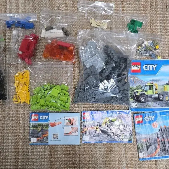 [BUNJANG] LEGO City Volcano Research Base 60124 / 레고 시티 화산탐사기지 60124