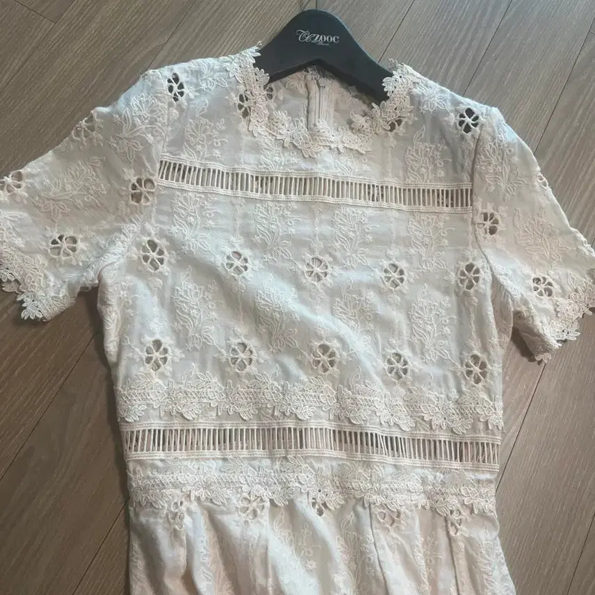 [SOLD OUT] 마쥬 원피스(텍제거상품)