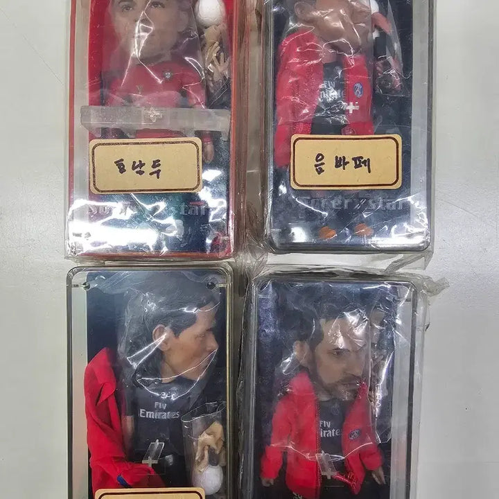 [BUNJANG] Soccer Player Mini Articulated Figure (Mbappe, Neymar, Ronaldo, Cavani) / 축구선수 미니 관절 피규어 팝니다. ( 호날두 음바페 등)
