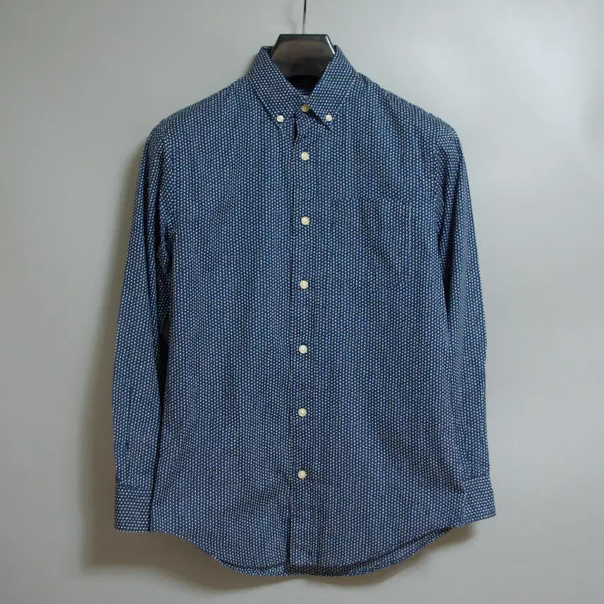 [BUNJANG] Club Monaco Navy Polka Dot Slim Fit Button-Down Shirt XS / 클럽모나코 도트패턴 셔츠 XS