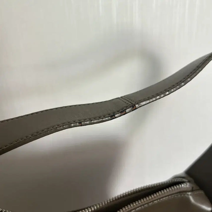 [BUNJANG] Nothing Written Brown Leather Shoulder Bag / 낫띵리튼 NOTHING WRITTEN 브라운 숄더백