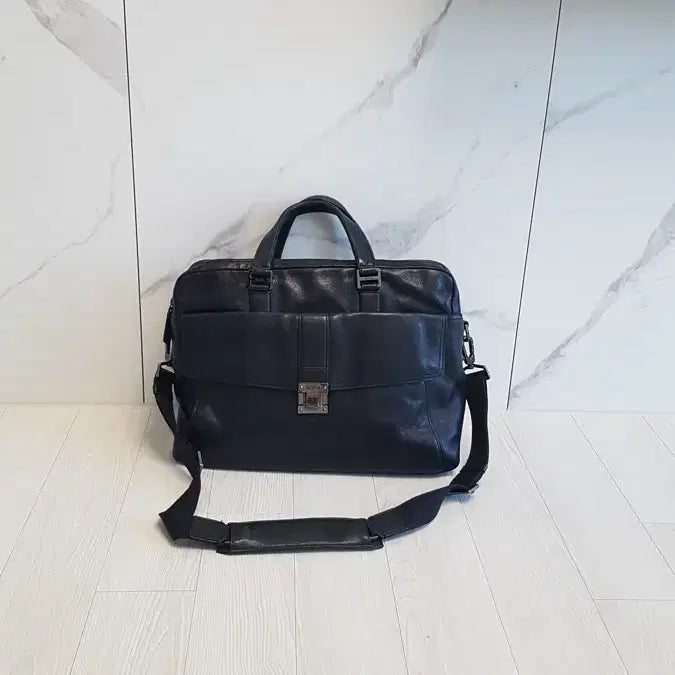 [BUNJANG] Tumi Beacon Hill Leather 2-Way Briefcase Bag / TUMI 투미 정품 비콘힐 레더 투웨이 브리프백 가방